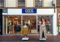Bild zu CECIL - Moers